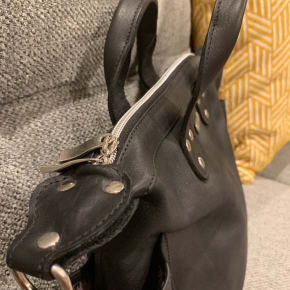 B. Makowsky Black Leather Convertible Backpack Tote main image 11